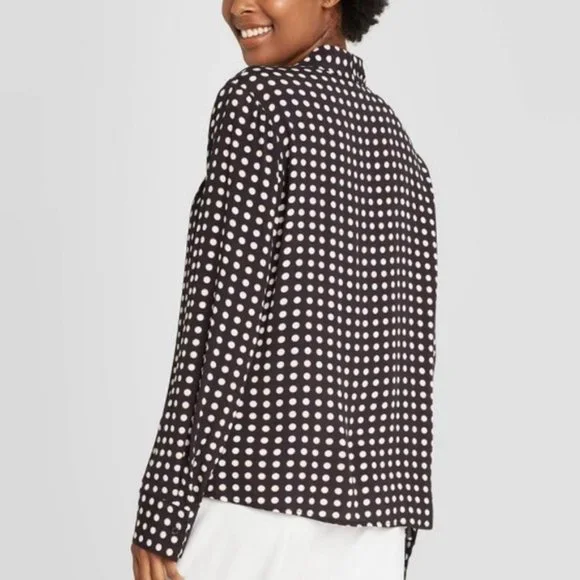 a new day Black Polkadot Popover Blouse 🌻 - Picture 2 of 6